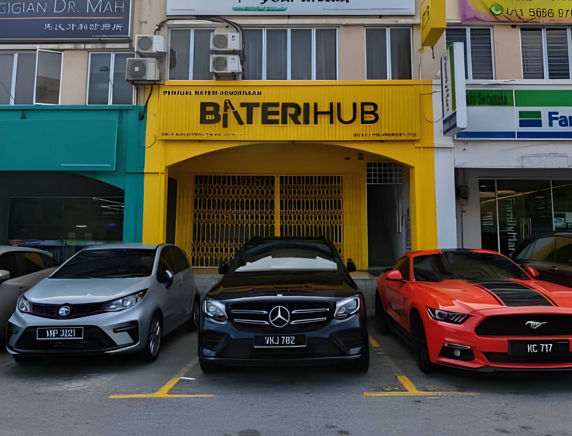 Shop renovation at Damai Perdana by Hinz Renovation